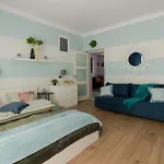 Appartement Superapart Grochowska 136, Very Close To The Mon Hospital On Saszerow Street *