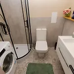 Superapart Grochowska 136, Very Close To The Mon Hospital On Saszerow Street