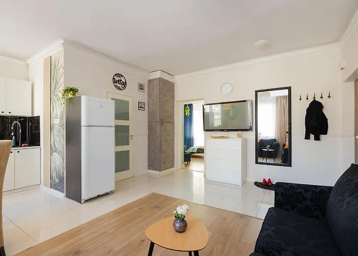 Apartmán Superapart Grochowska 136, Very Close To The Mon Hospital On Saszerow Street Varšava