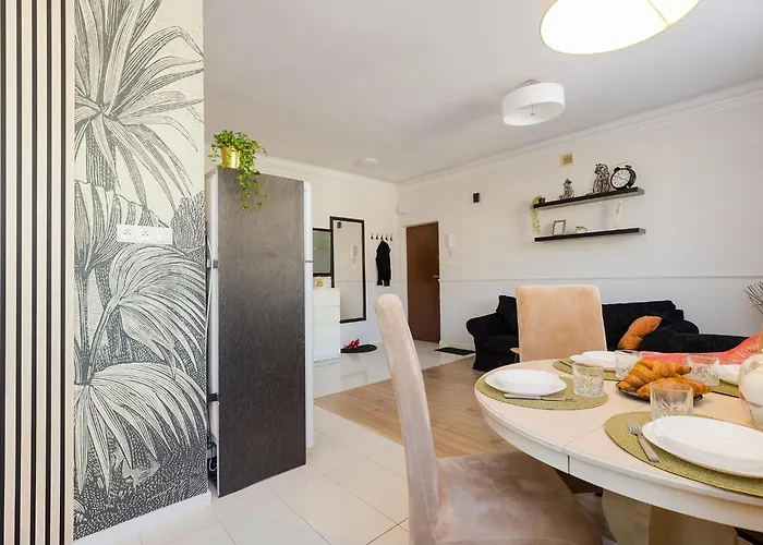 Apartamento Superapart Grochowska 136, Very Close To The Mon Hospital On Saszerow Street