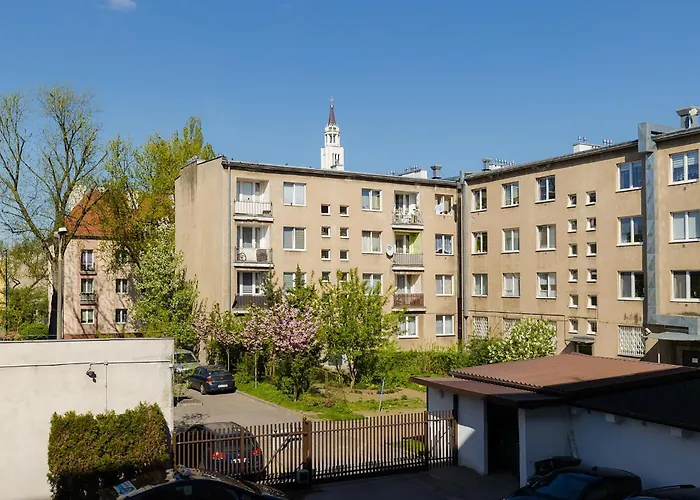 Superapart Grochowska 136, Very Close To The Mon Hospital On Saszerow Street